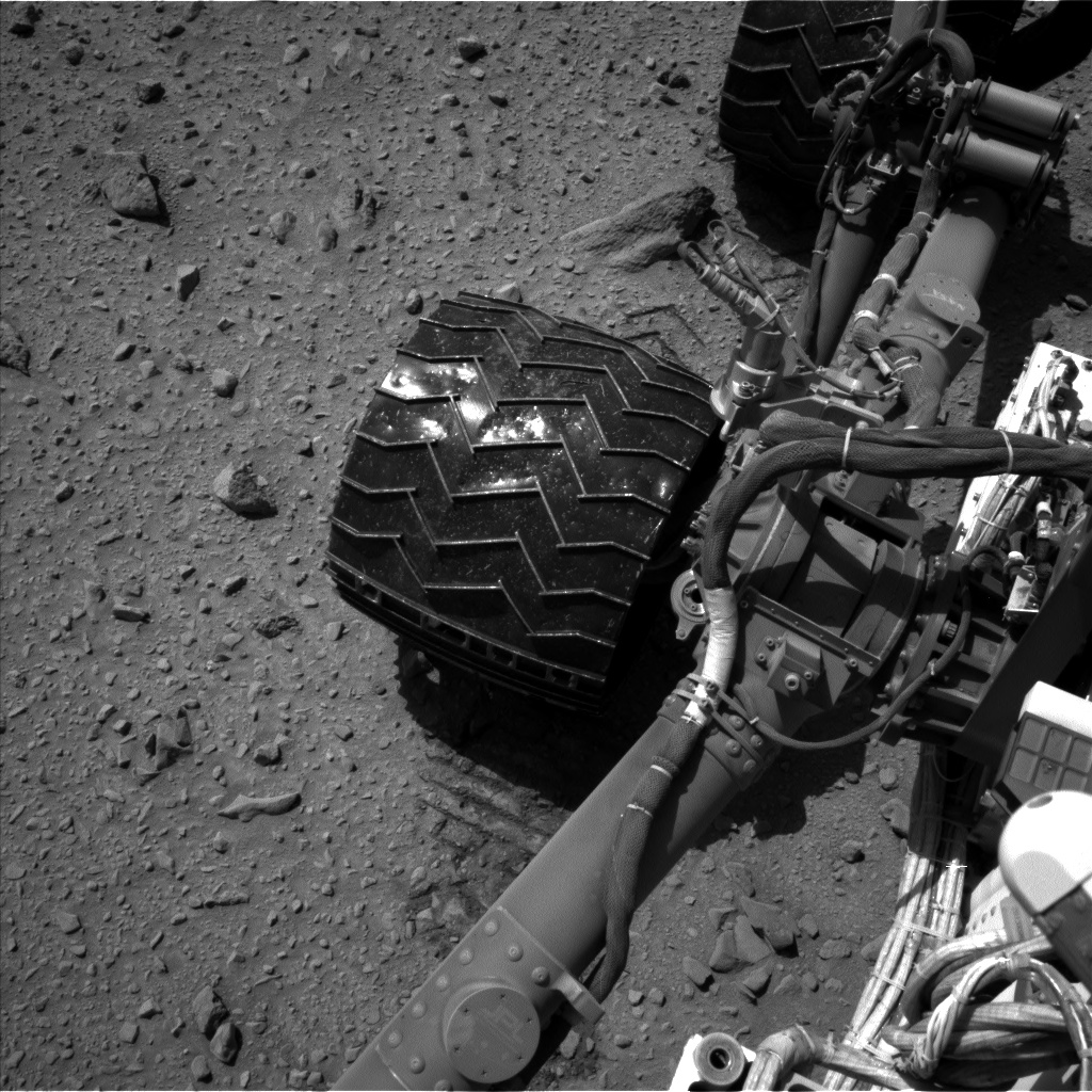 Nasa's Mars rover Curiosity acquired this image using its Left Navigation Camera on Sol 515, at drive 720, site number 25