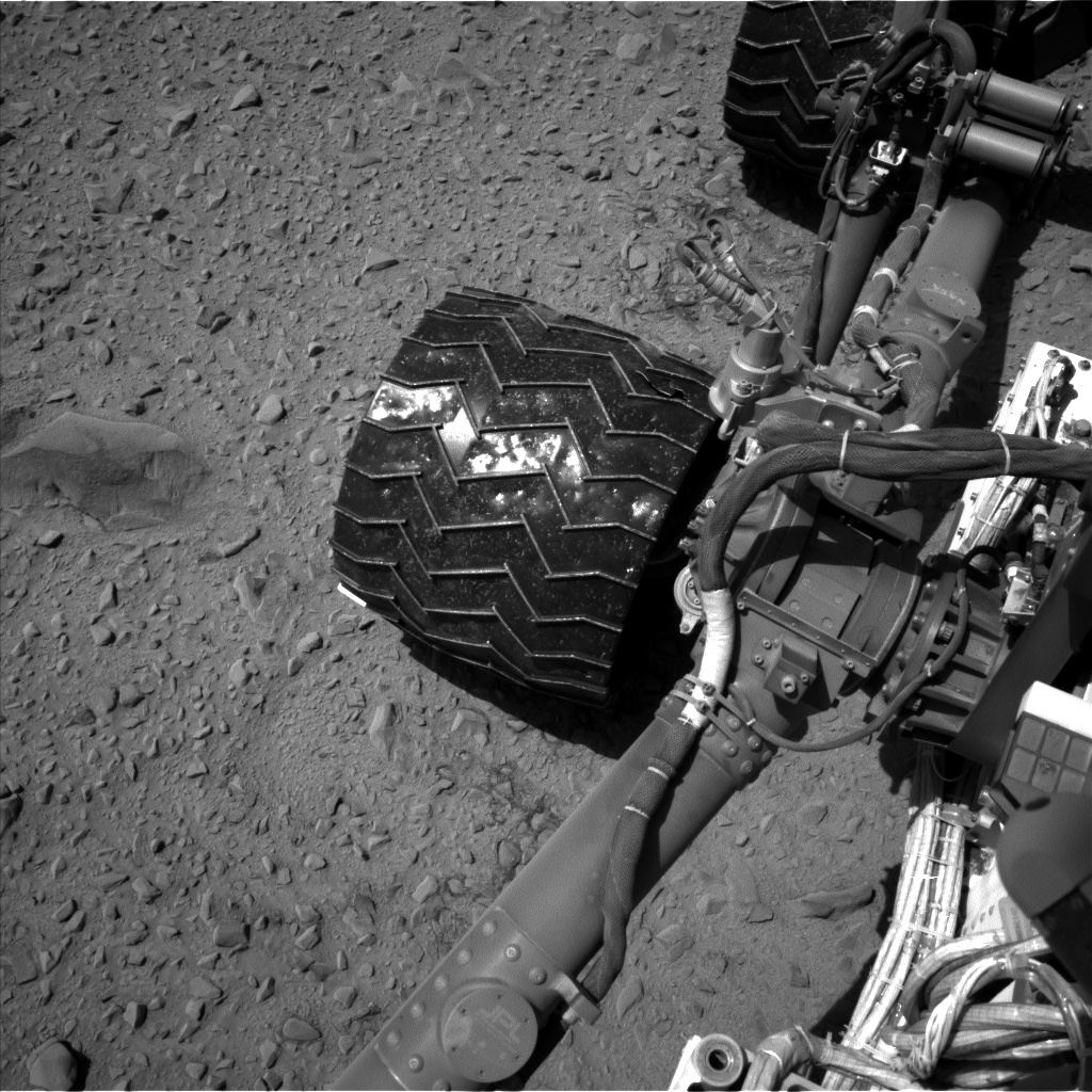Nasa's Mars rover Curiosity acquired this image using its Left Navigation Camera on Sol 518, at drive 852, site number 25