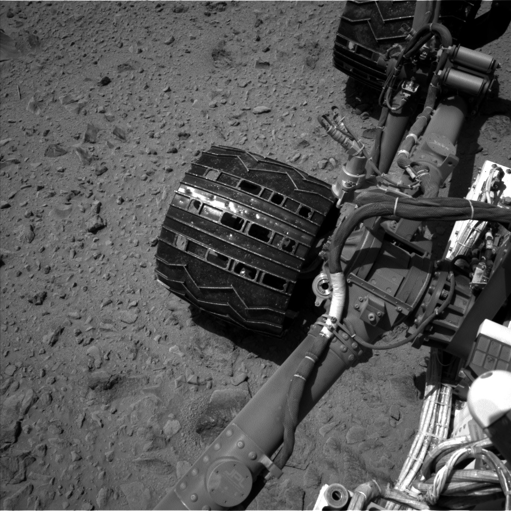 Nasa's Mars rover Curiosity acquired this image using its Left Navigation Camera on Sol 519, at drive 922, site number 25