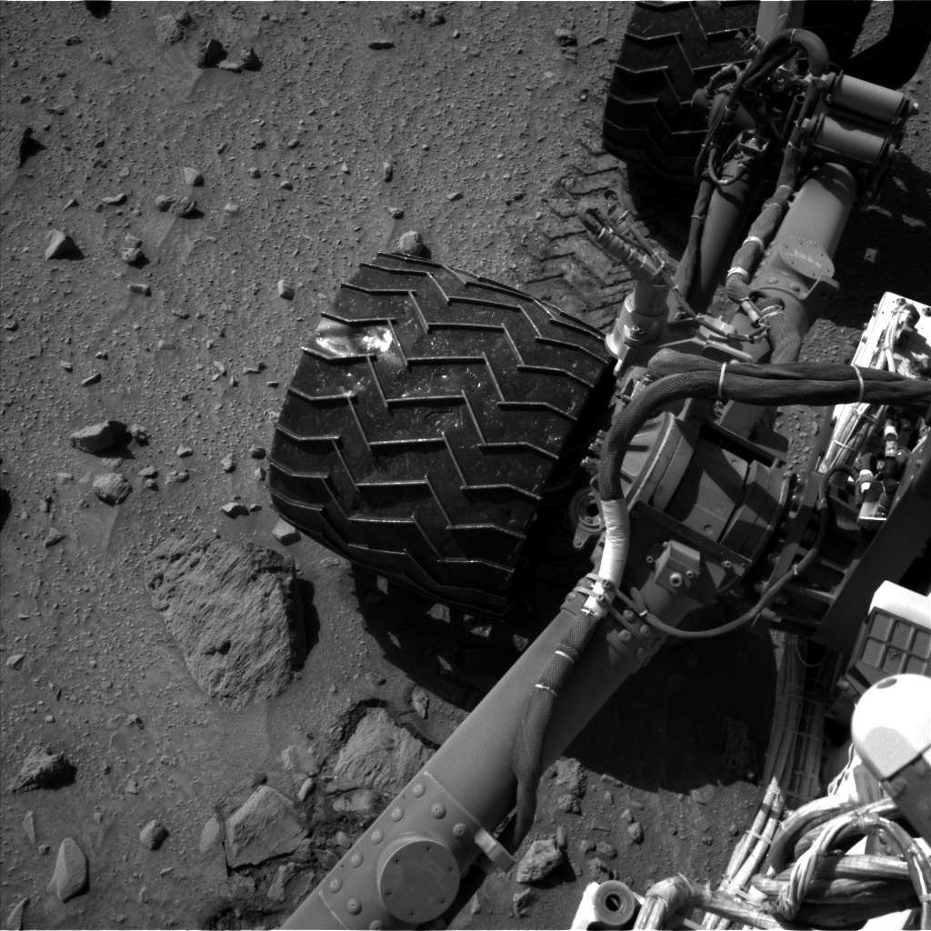 Nasa's Mars rover Curiosity acquired this image using its Left Navigation Camera on Sol 520, at drive 1154, site number 25