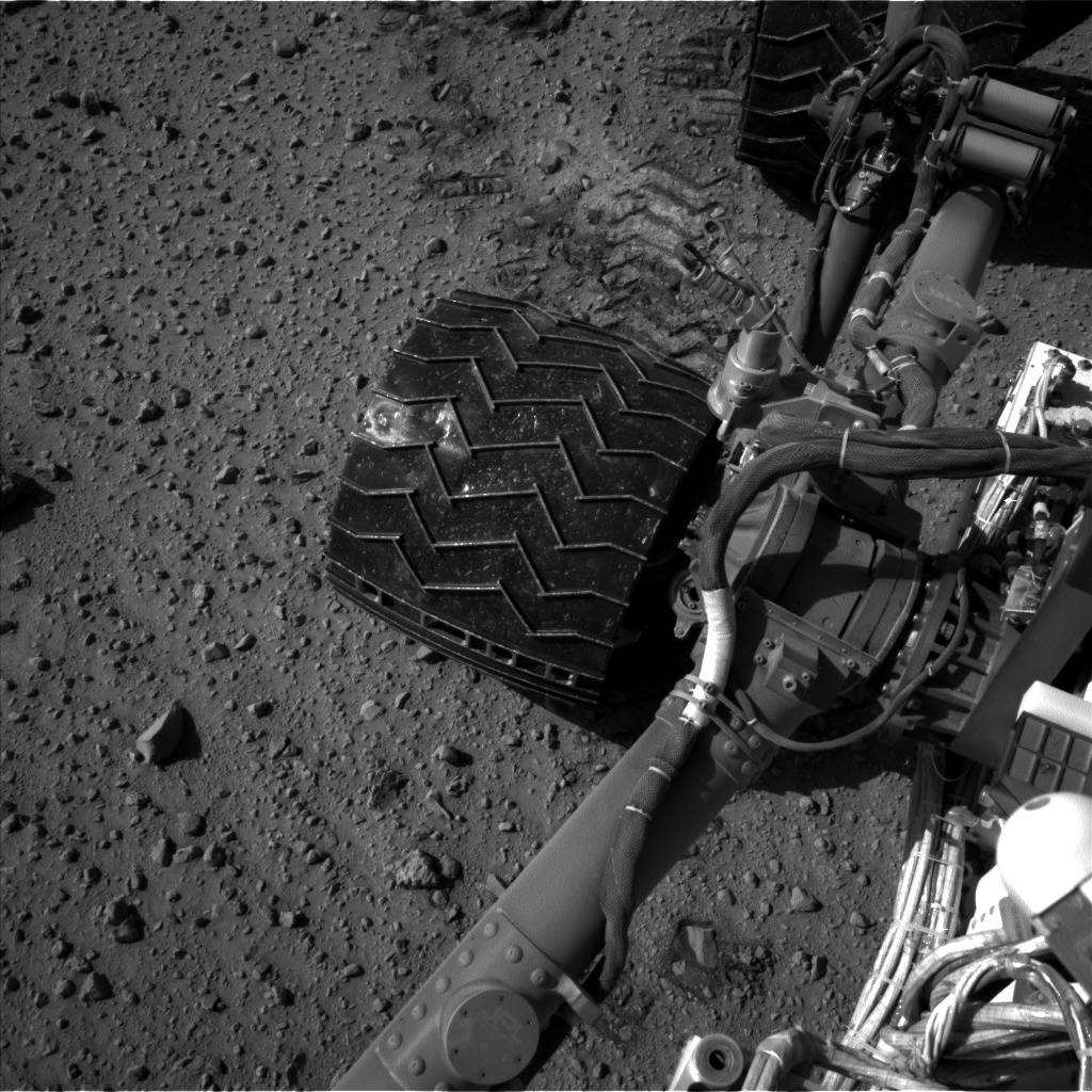 Nasa's Mars rover Curiosity acquired this image using its Left Navigation Camera on Sol 526, at drive 1508, site number 25