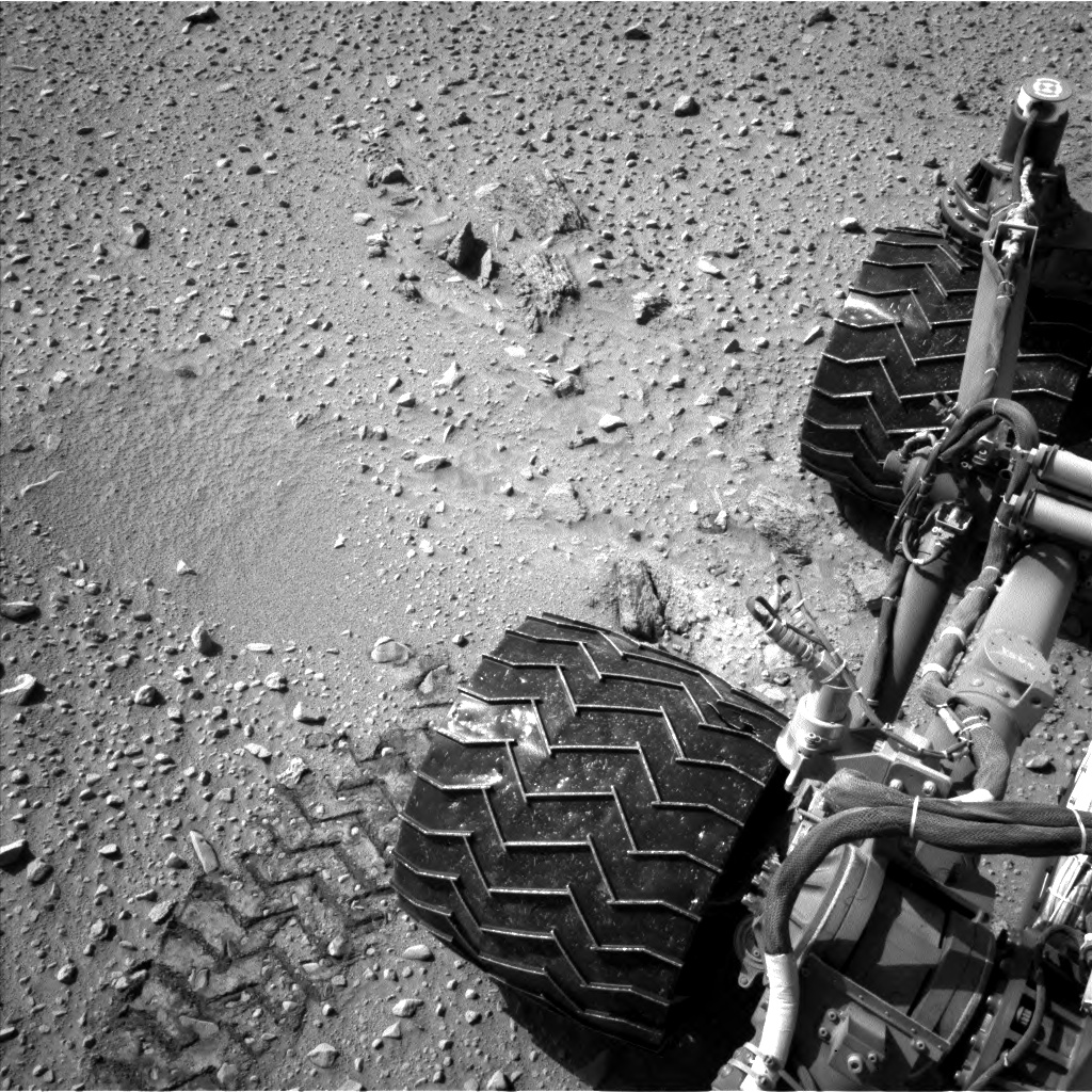 Nasa's Mars rover Curiosity acquired this image using its Left Navigation Camera on Sol 526, at drive 1638, site number 25