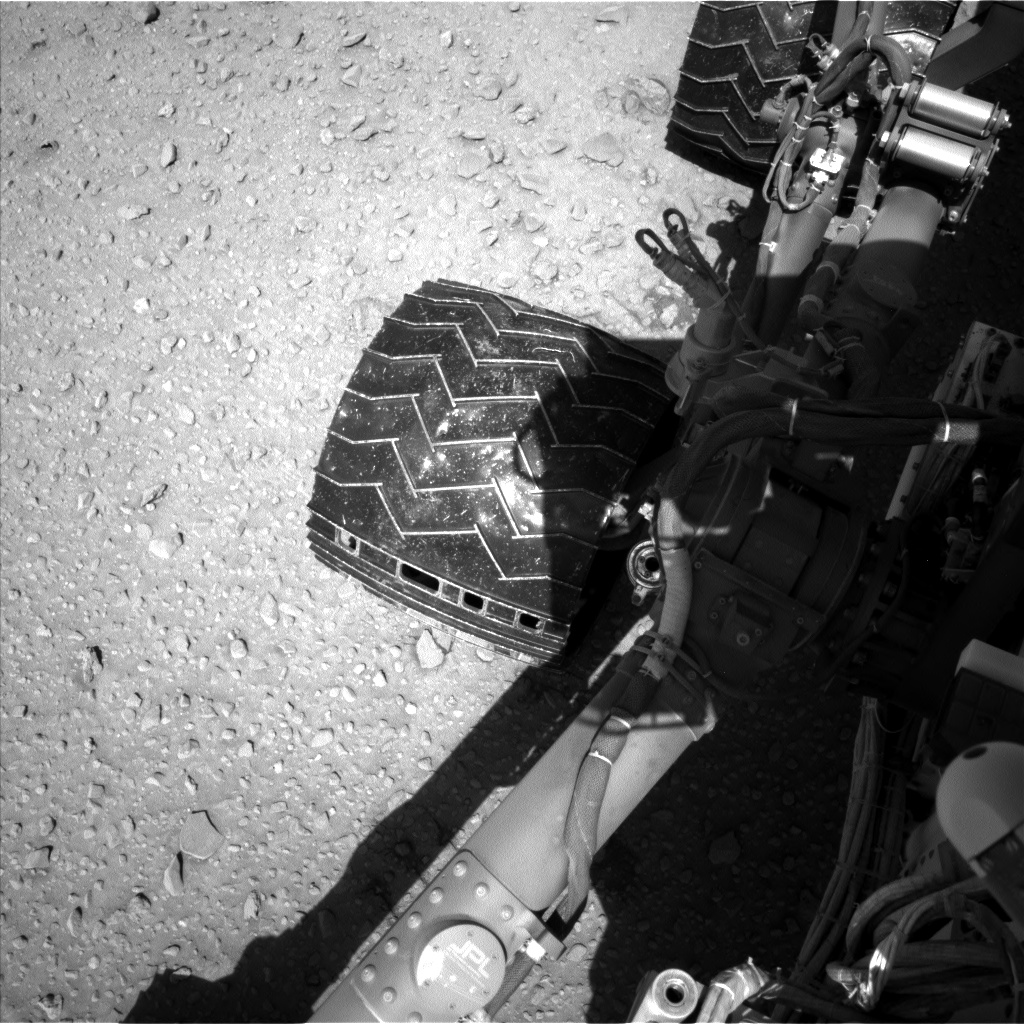 Nasa's Mars rover Curiosity acquired this image using its Left Navigation Camera on Sol 527, at drive 1734, site number 25