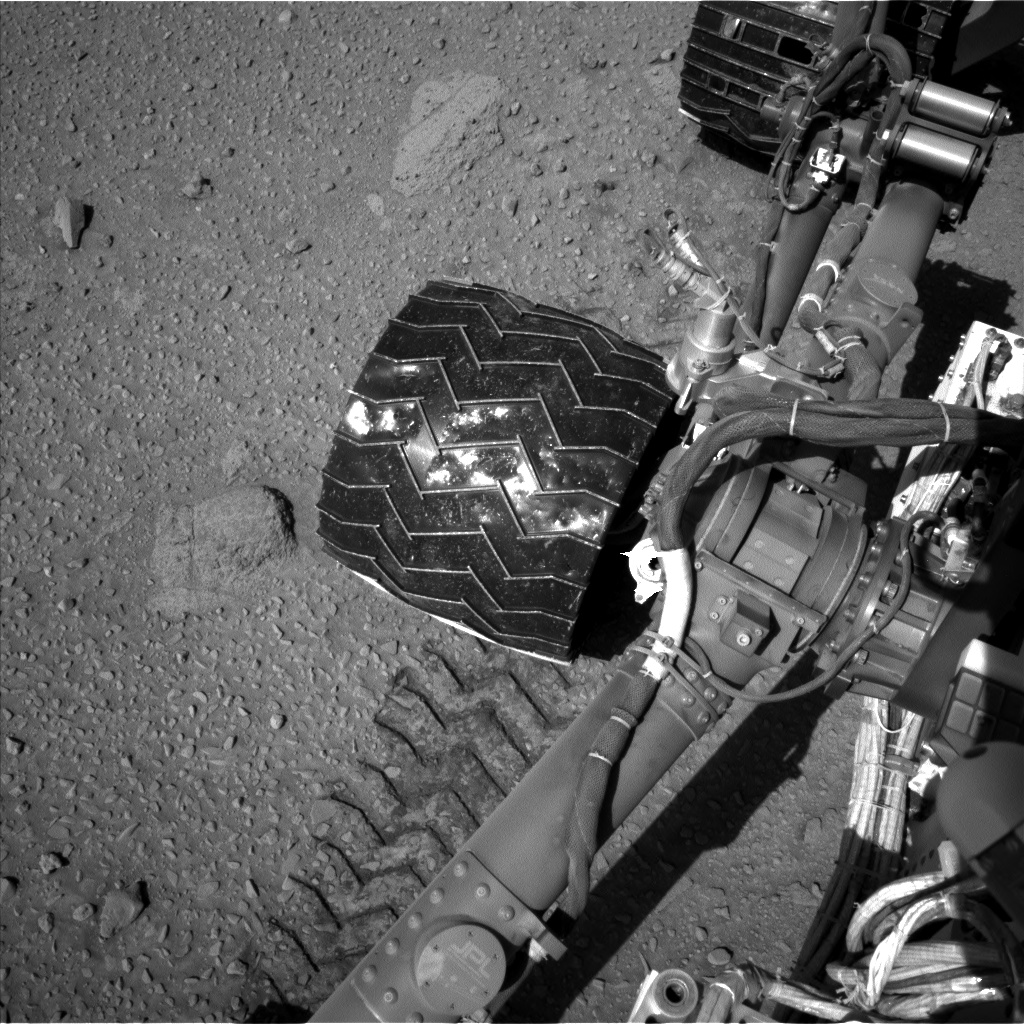 Nasa's Mars rover Curiosity acquired this image using its Left Navigation Camera on Sol 527, at drive 1776, site number 25