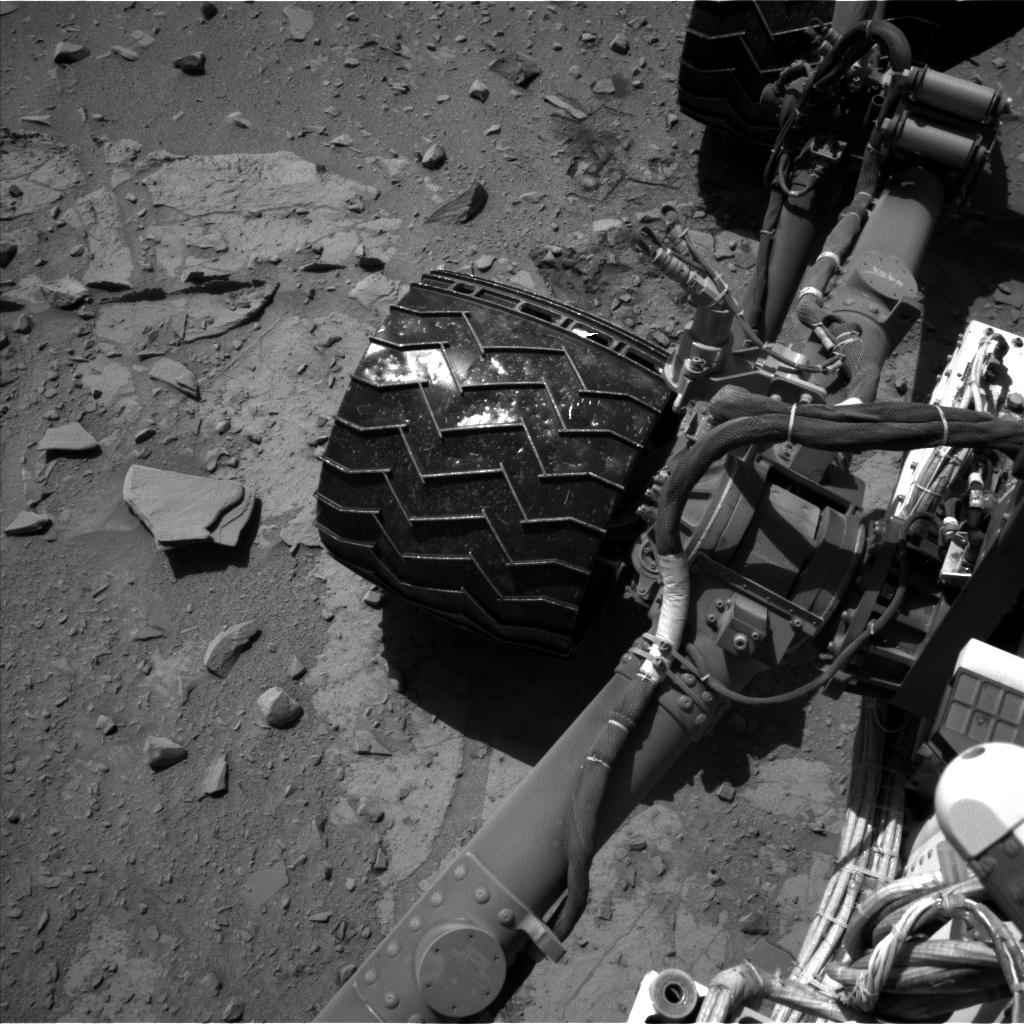 Nasa's Mars rover Curiosity acquired this image using its Left Navigation Camera on Sol 528, at drive 12, site number 26