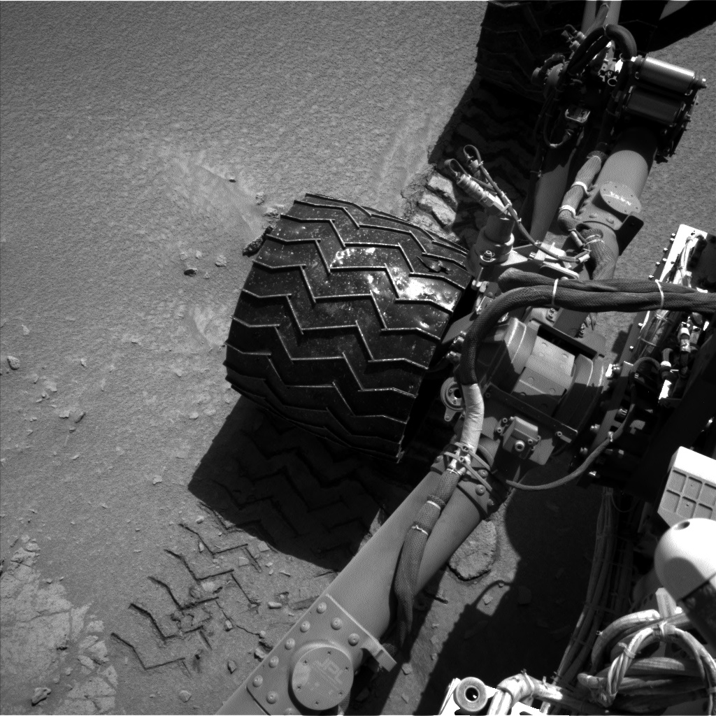 Nasa's Mars rover Curiosity acquired this image using its Left Navigation Camera on Sol 528, at drive 132, site number 26