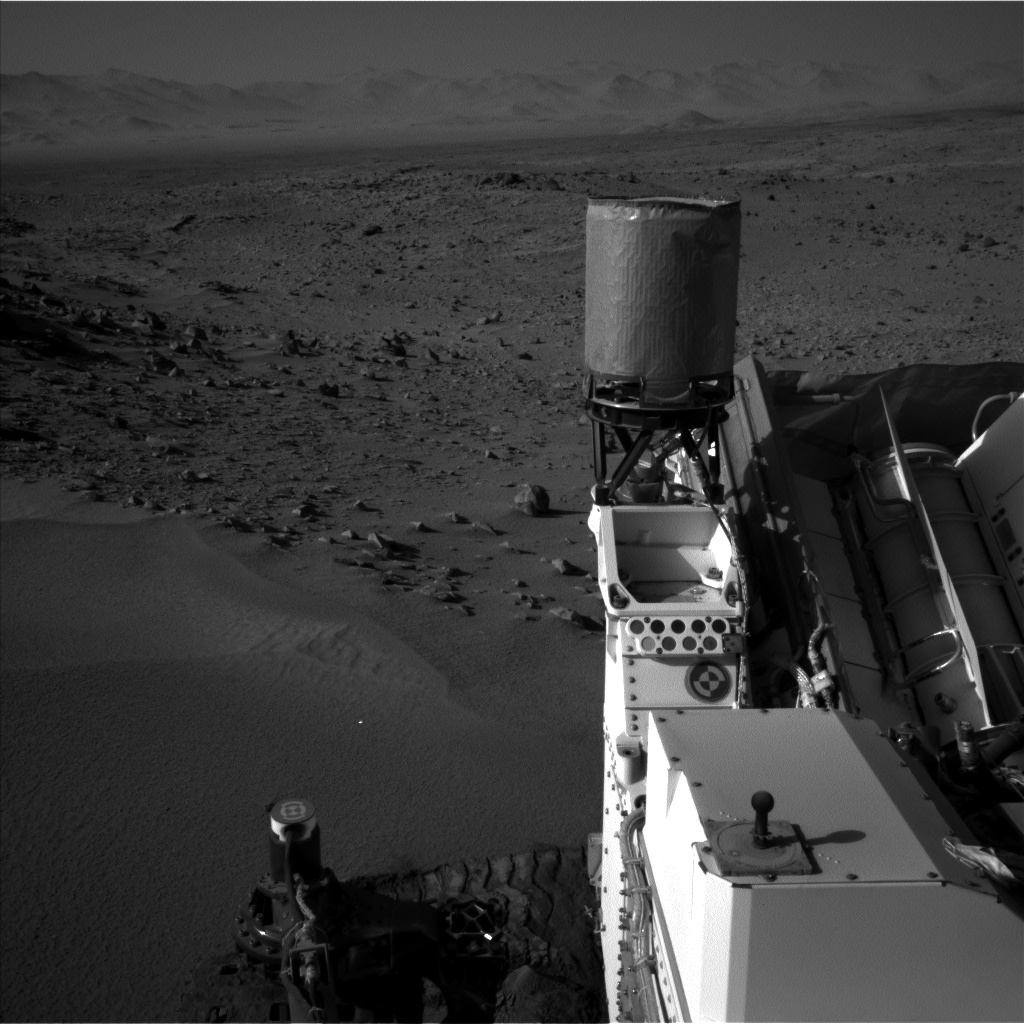 Nasa's Mars rover Curiosity acquired this image using its Left Navigation Camera on Sol 528, at drive 184, site number 26
