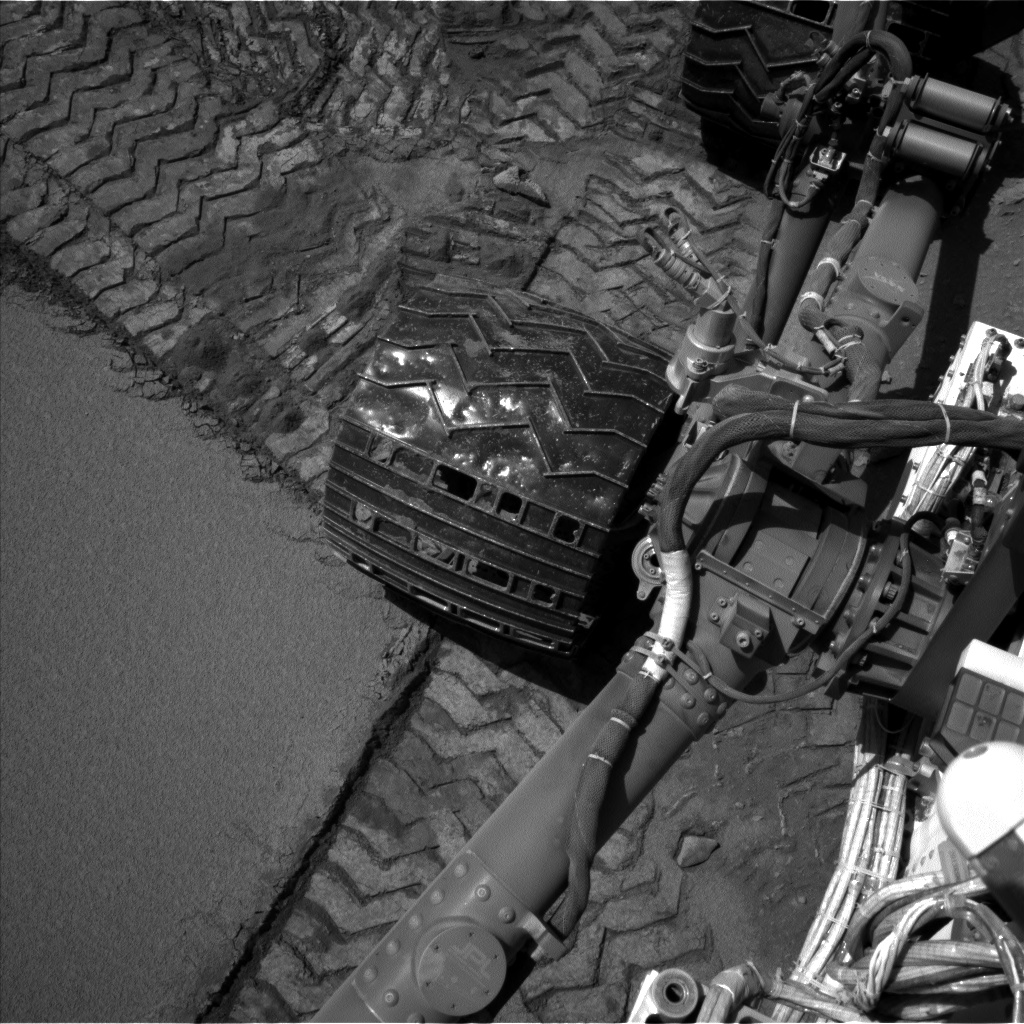 Nasa's Mars rover Curiosity acquired this image using its Left Navigation Camera on Sol 533, at drive 262, site number 26