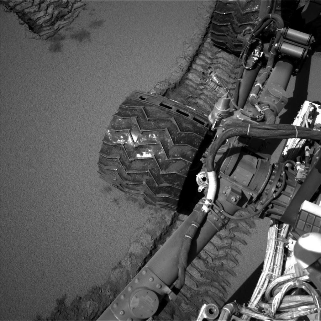 Nasa's Mars rover Curiosity acquired this image using its Left Navigation Camera on Sol 533, at drive 292, site number 26