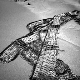 Nasa's Mars rover Curiosity acquired this image using its Right Navigation Camera on Sol 533, at drive 250, site number 26