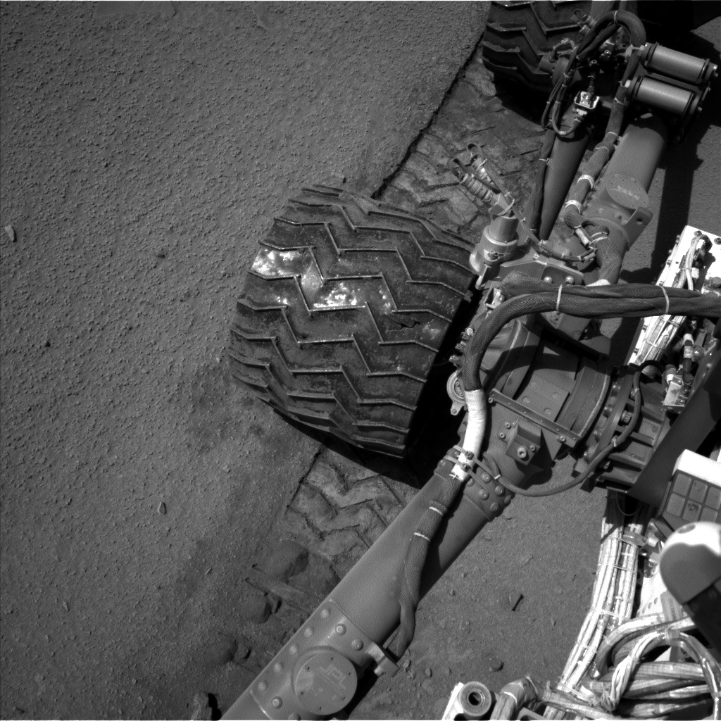 Nasa's Mars rover Curiosity acquired this image using its Left Navigation Camera on Sol 535, at drive 344, site number 26