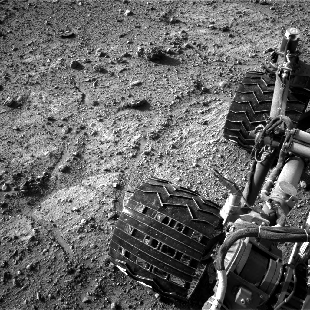 Nasa's Mars rover Curiosity acquired this image using its Left Navigation Camera on Sol 542, at drive 1274, site number 26