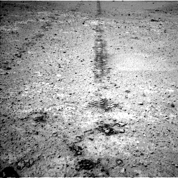 Nasa's Mars rover Curiosity acquired this image using its Left Navigation Camera on Sol 547, at drive 36, site number 27
