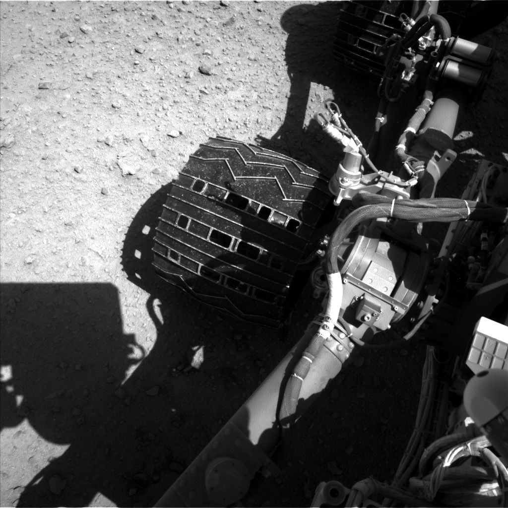 Nasa's Mars rover Curiosity acquired this image using its Left Navigation Camera on Sol 547, at drive 84, site number 27
