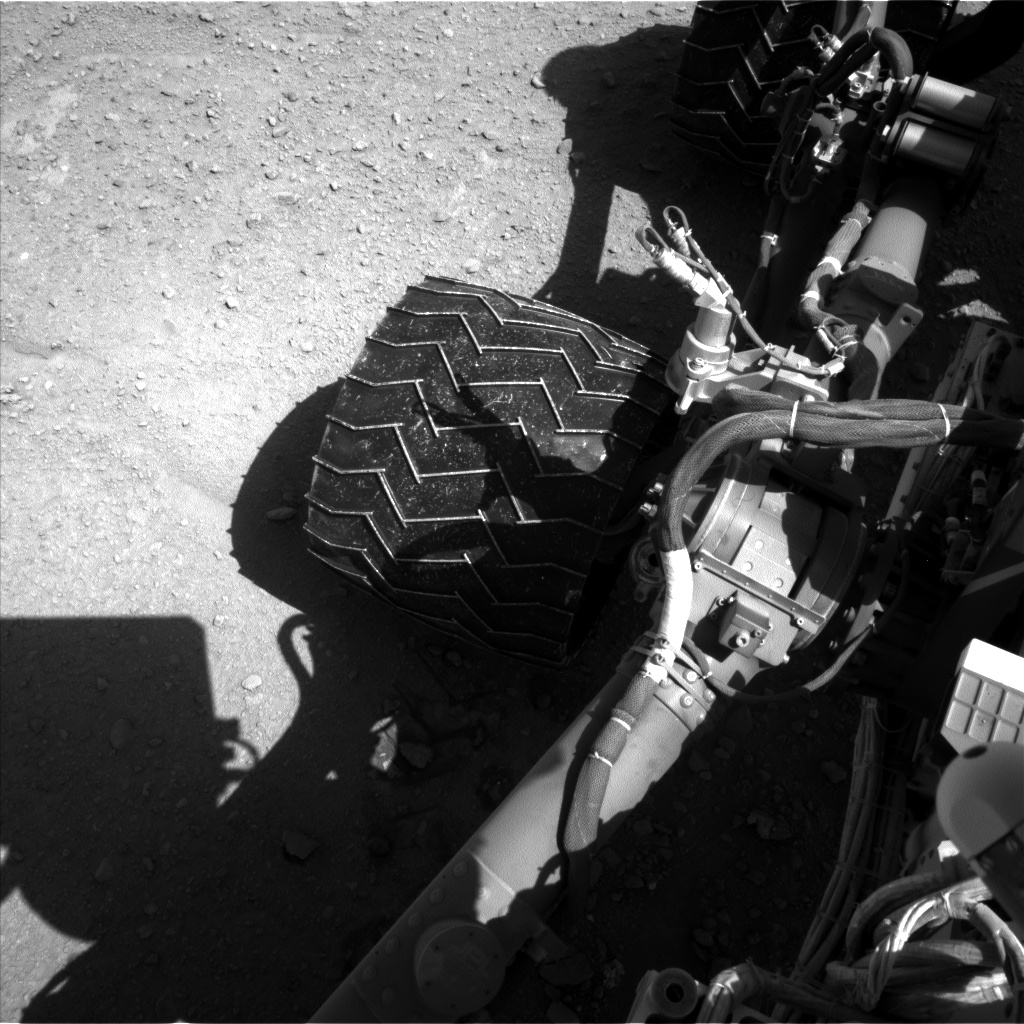 Nasa's Mars rover Curiosity acquired this image using its Left Navigation Camera on Sol 547, at drive 138, site number 27