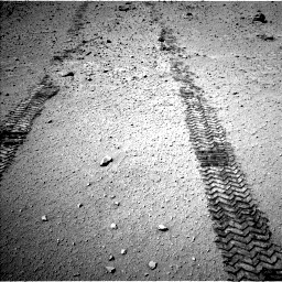 Nasa's Mars rover Curiosity acquired this image using its Left Navigation Camera on Sol 547, at drive 180, site number 27