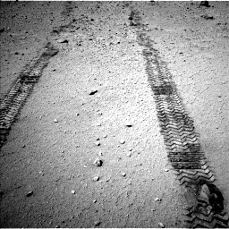 Nasa's Mars rover Curiosity acquired this image using its Left Navigation Camera on Sol 547, at drive 186, site number 27