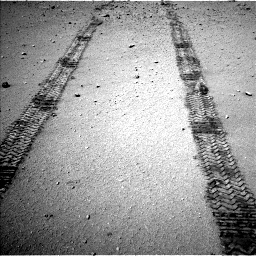 Nasa's Mars rover Curiosity acquired this image using its Left Navigation Camera on Sol 547, at drive 204, site number 27
