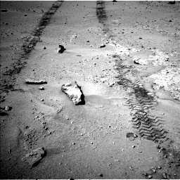 Nasa's Mars rover Curiosity acquired this image using its Left Navigation Camera on Sol 547, at drive 270, site number 27
