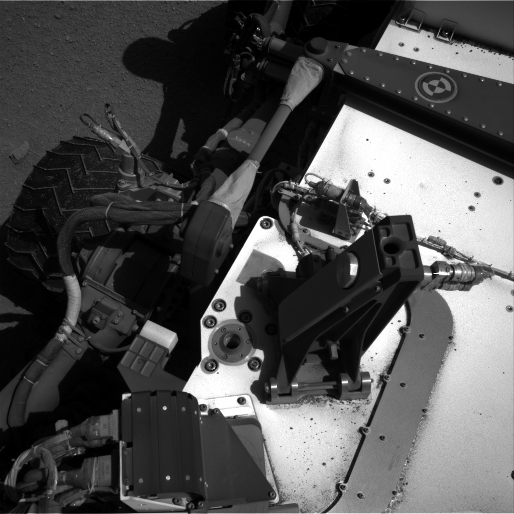 Nasa's Mars rover Curiosity acquired this image using its Right Navigation Camera on Sol 547, at drive 186, site number 27