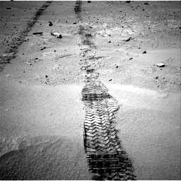 Nasa's Mars rover Curiosity acquired this image using its Right Navigation Camera on Sol 547, at drive 300, site number 27