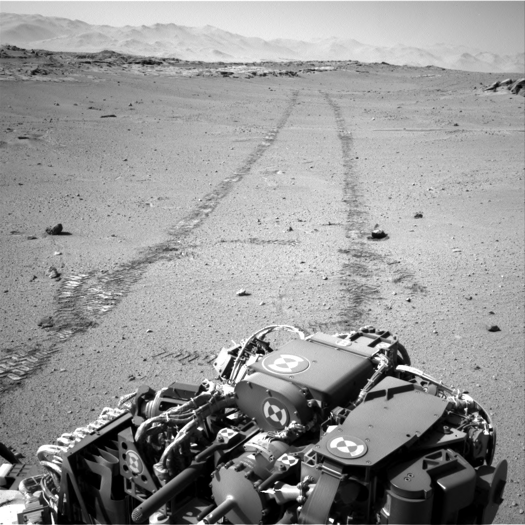 Nasa's Mars rover Curiosity acquired this image using its Right Navigation Camera on Sol 547, at drive 520, site number 27