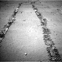 Nasa's Mars rover Curiosity acquired this image using its Left Navigation Camera on Sol 548, at drive 628, site number 27