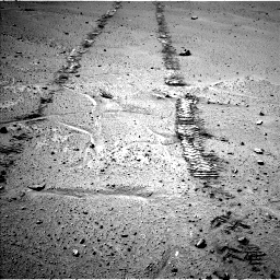 Nasa's Mars rover Curiosity acquired this image using its Left Navigation Camera on Sol 548, at drive 712, site number 27