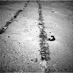 Nasa's Mars rover Curiosity acquired this image using its Right Navigation Camera on Sol 548, at drive 682, site number 27