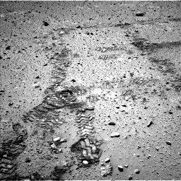 Nasa's Mars rover Curiosity acquired this image using its Left Navigation Camera on Sol 552, at drive 1172, site number 27