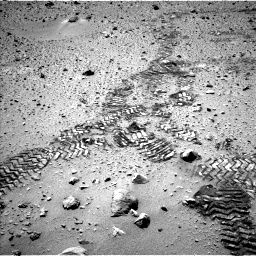 Nasa's Mars rover Curiosity acquired this image using its Left Navigation Camera on Sol 552, at drive 1190, site number 27