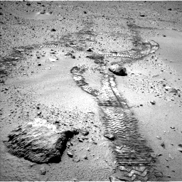 Nasa's Mars rover Curiosity acquired this image using its Left Navigation Camera on Sol 552, at drive 1220, site number 27