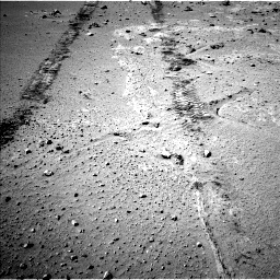 Nasa's Mars rover Curiosity acquired this image using its Left Navigation Camera on Sol 552, at drive 1322, site number 27