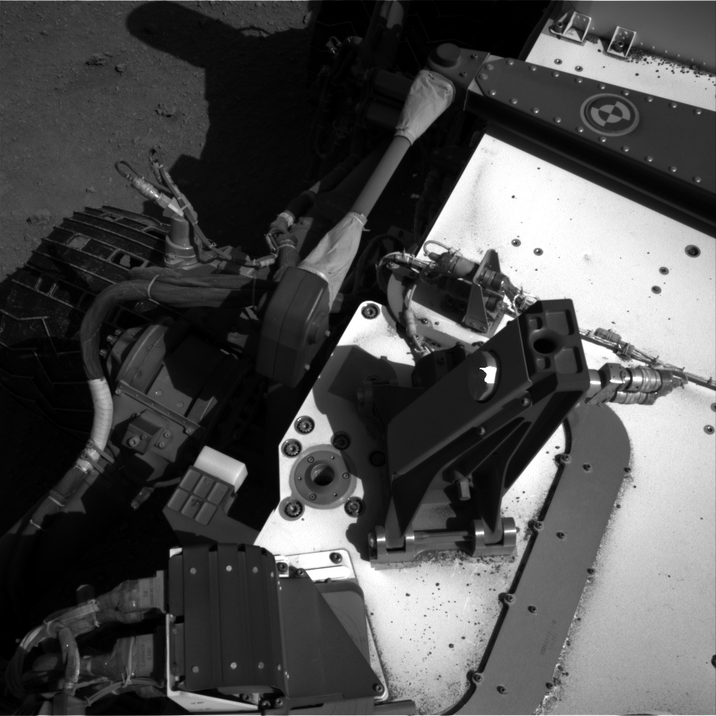 Nasa's Mars rover Curiosity acquired this image using its Right Navigation Camera on Sol 552, at drive 1376, site number 27