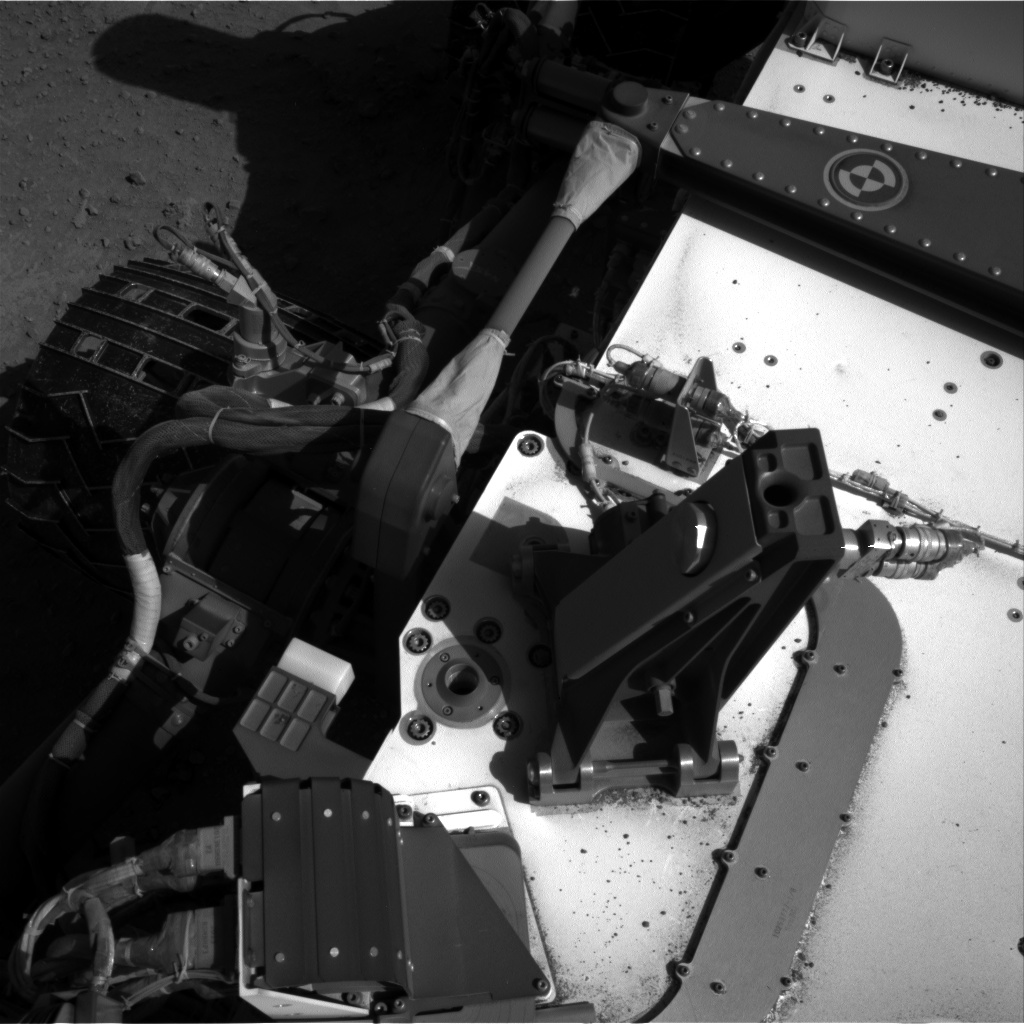 Nasa's Mars rover Curiosity acquired this image using its Right Navigation Camera on Sol 552, at drive 1418, site number 27