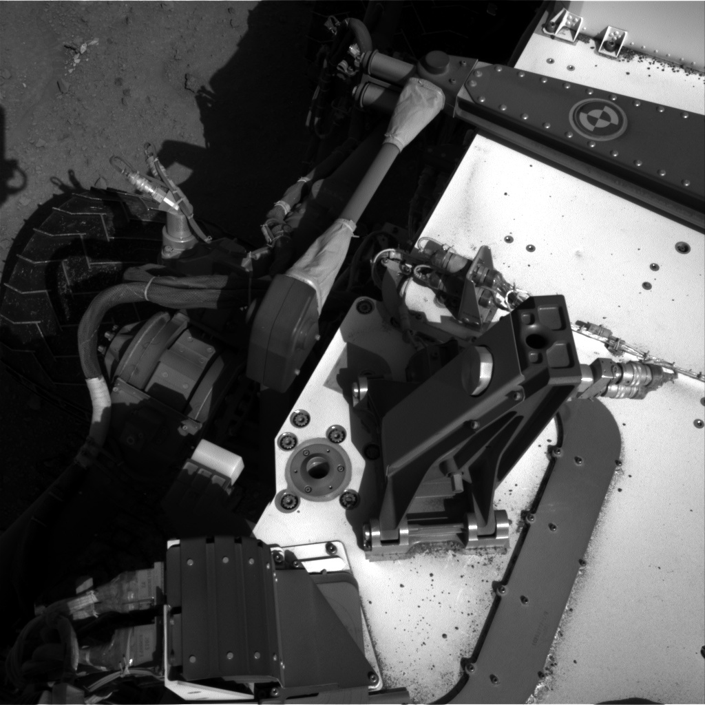 Nasa's Mars rover Curiosity acquired this image using its Right Navigation Camera on Sol 553, at drive 216, site number 28