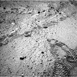 Nasa's Mars rover Curiosity acquired this image using its Left Navigation Camera on Sol 555, at drive 454, site number 28