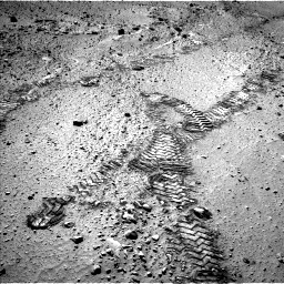 Nasa's Mars rover Curiosity acquired this image using its Left Navigation Camera on Sol 555, at drive 466, site number 28