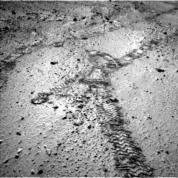 Nasa's Mars rover Curiosity acquired this image using its Left Navigation Camera on Sol 555, at drive 472, site number 28