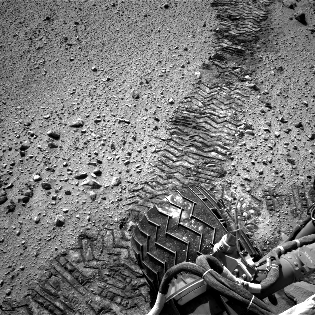 Nasa's Mars rover Curiosity acquired this image using its Right Navigation Camera on Sol 559, at drive 914, site number 28