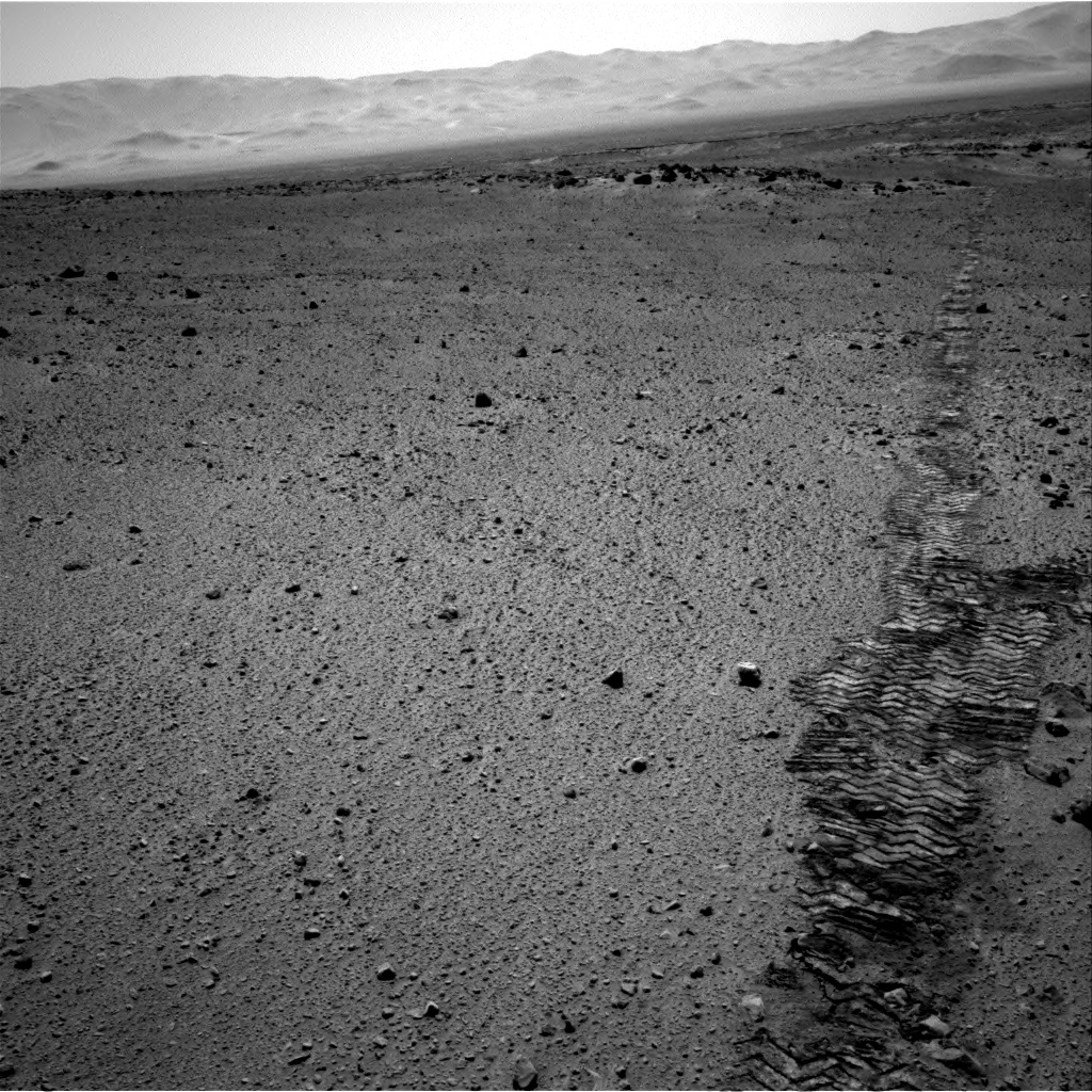 Nasa's Mars rover Curiosity acquired this image using its Right Navigation Camera on Sol 560, at drive 914, site number 28