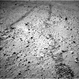 Nasa's Mars rover Curiosity acquired this image using its Left Navigation Camera on Sol 572, at drive 126, site number 30