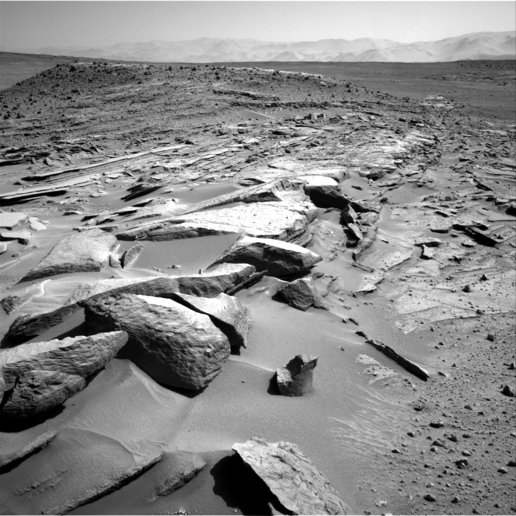 Nasa's Mars rover Curiosity acquired this image using its Right Navigation Camera on Sol 581, at drive 786, site number 30