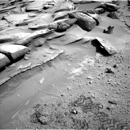 Nasa's Mars rover Curiosity acquired this image using its Left Navigation Camera on Sol 586, at drive 816, site number 30