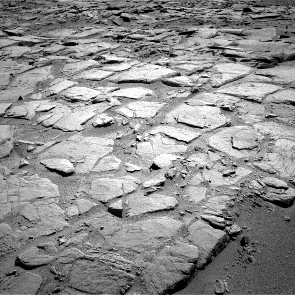 Nasa's Mars rover Curiosity acquired this image using its Left Navigation Camera on Sol 593, at drive 174, site number 31