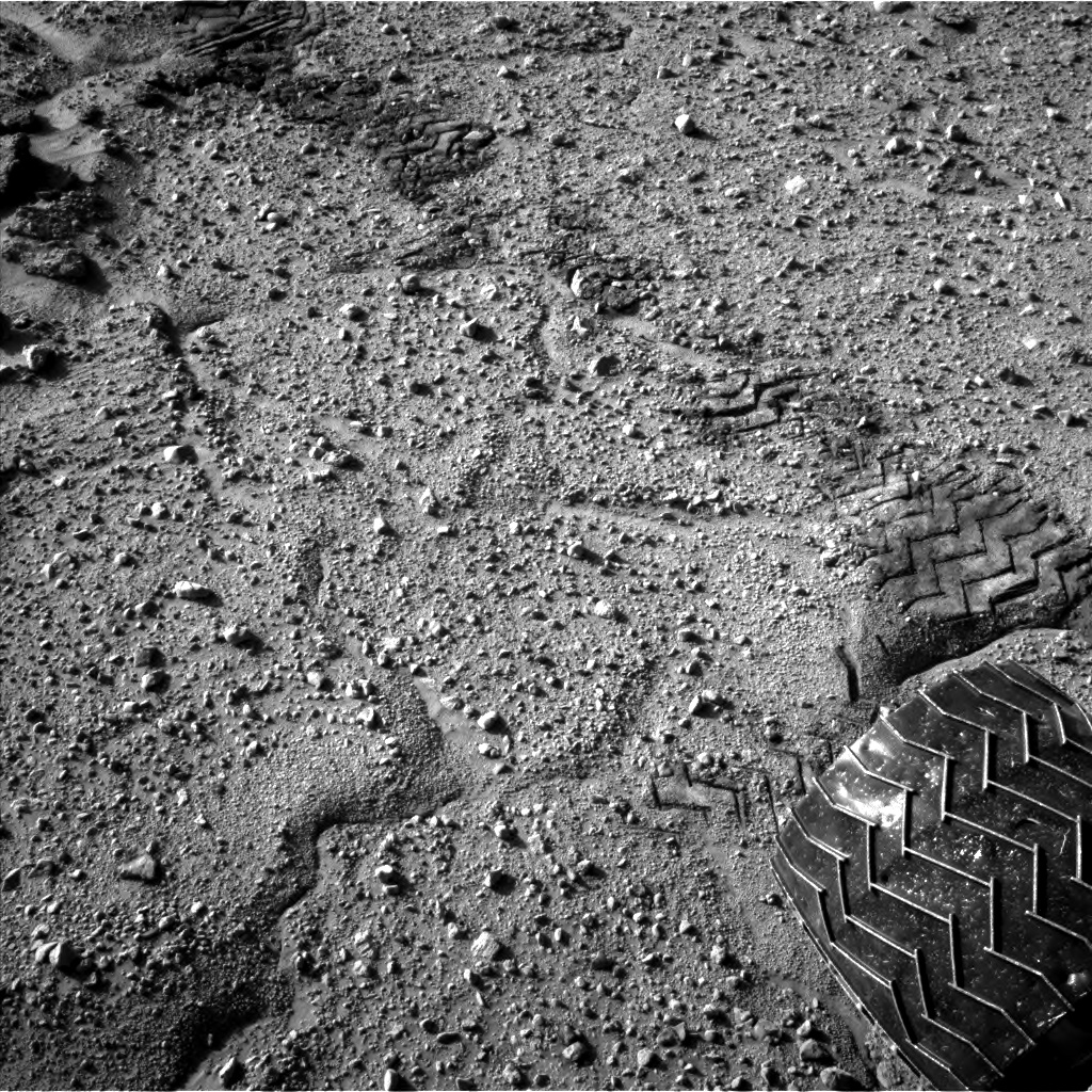 Nasa's Mars rover Curiosity acquired this image using its Left Navigation Camera on Sol 595, at drive 538, site number 31