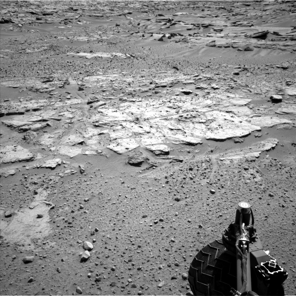 Nasa's Mars rover Curiosity acquired this image using its Left Navigation Camera on Sol 597, at drive 634, site number 31