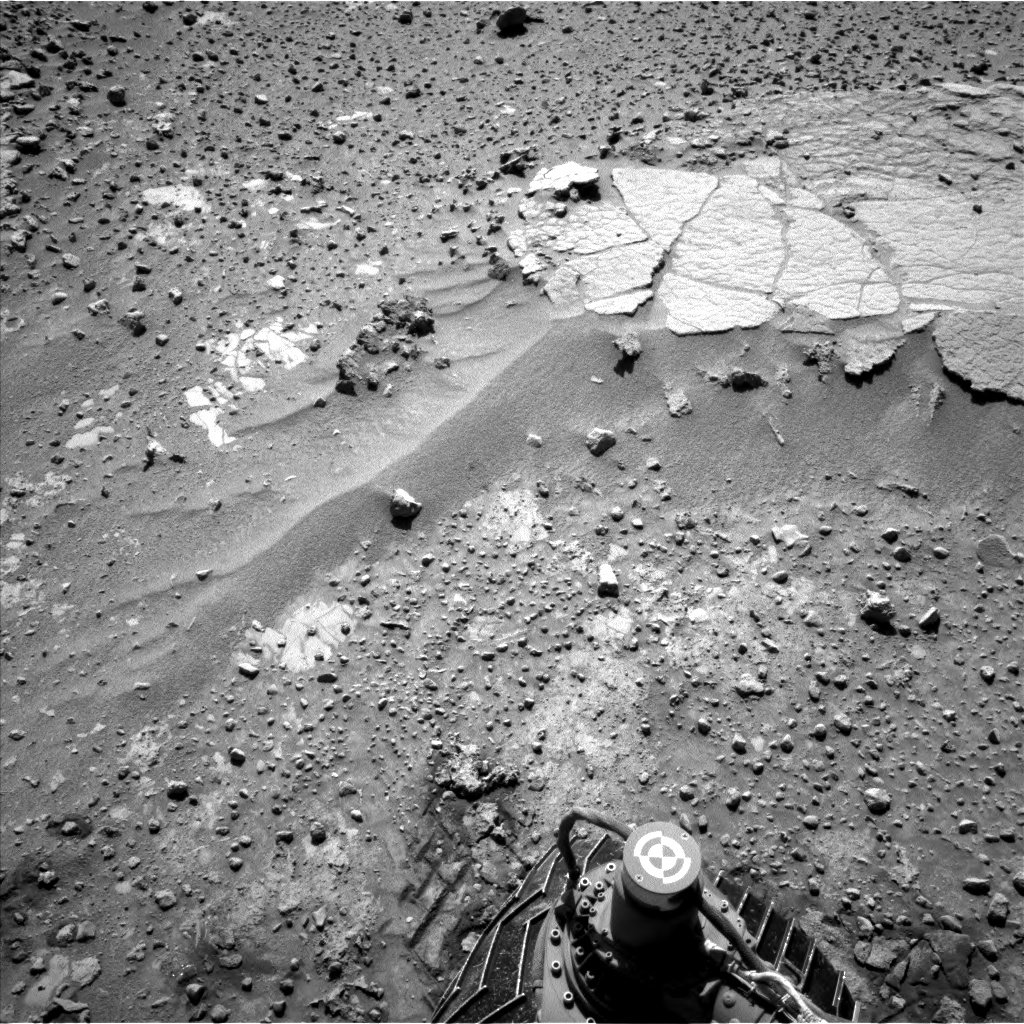 Nasa's Mars rover Curiosity acquired this image using its Left Navigation Camera on Sol 597, at drive 724, site number 31
