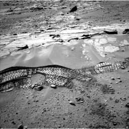 Nasa's Mars rover Curiosity acquired this image using its Left Navigation Camera on Sol 603, at drive 970, site number 31