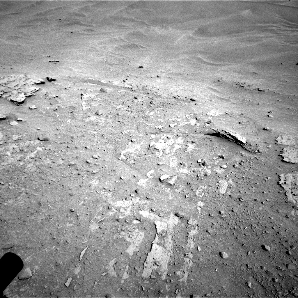 Nasa's Mars rover Curiosity acquired this image using its Left Navigation Camera on Sol 603, at drive 1064, site number 31